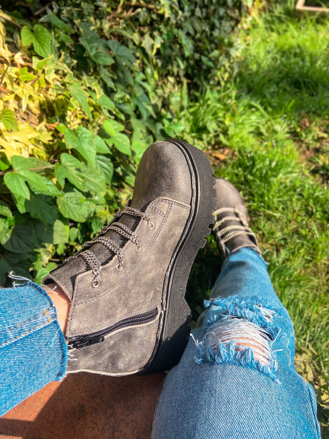 Rapsodia Grafito Cadenas de cuero - Zapatos mujer | DgraciaShoes