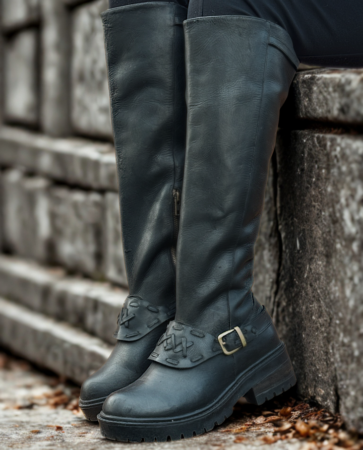 Botas Cleo – Cuero Natural Mujer | Dgracia Shoes