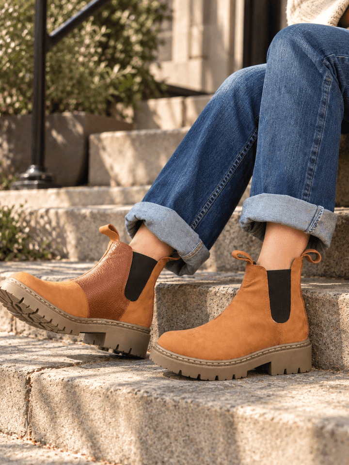 Bototos Amanda Avellana – Cuero Graso Natural | Dgracia Shoes de cuero - Zapatos mujer | DgraciaShoes