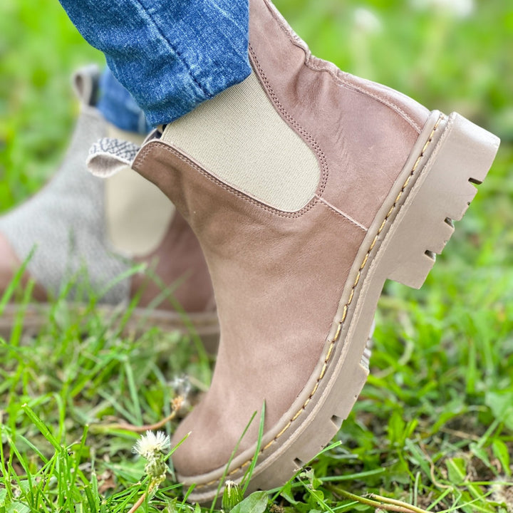 Bototos Amanda Taupe Terra de cuero - Zapatos mujer | DgraciaShoes