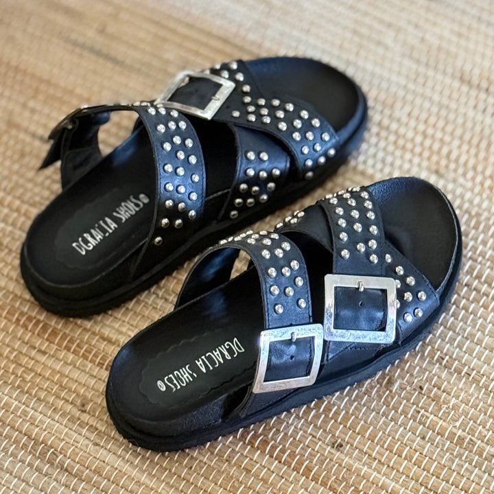 Sandalia Colomba Black de Cuero – Plataforma Cómoda con Tachas para Mujer de cuero - Zapatos mujer | DgraciaShoes