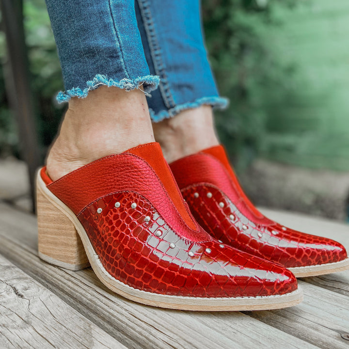 Puntilla Fernanda Rojo