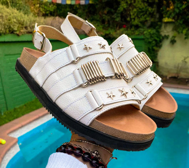 Sandalia Naive plataforma baja